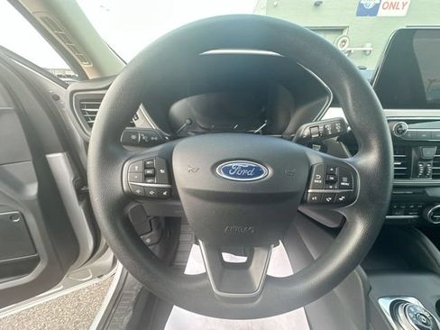 Used 2020 Ford Escape SE AWD/4WD image 16
