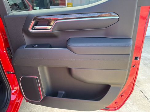 New 2026 GMC Sierra 1500 Elevation image 36