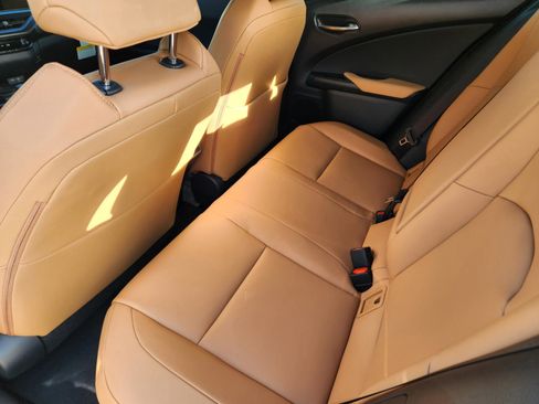 New 2026 Lexus UX 300h FWD image 29