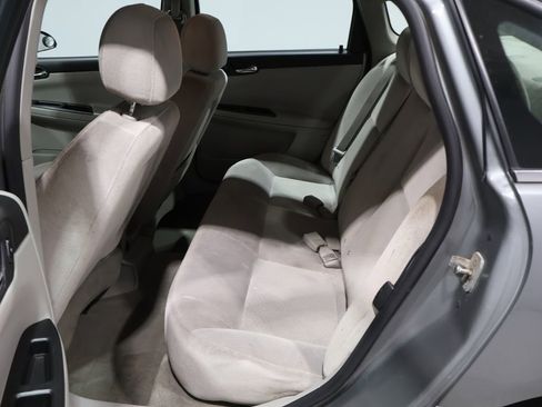 Used 2007 Chevrolet Impala LT image 19