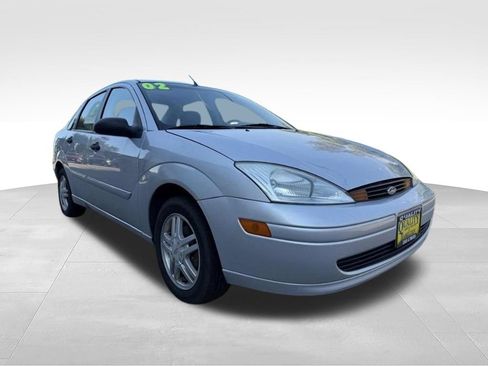 Used 2002 Ford Focus SE FWD image 7