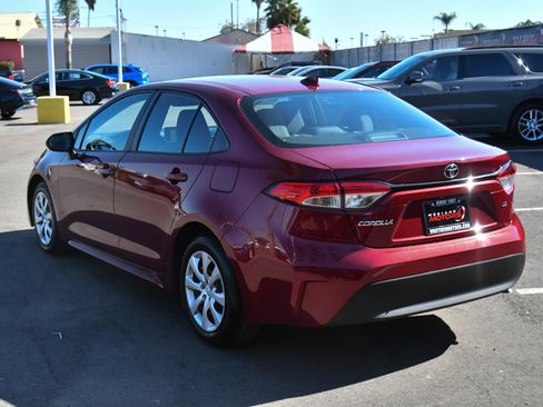 Used 2024 Toyota Corolla LE image 6