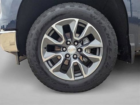 Certified 2022 Chevrolet Silverado 1500 LT image 21