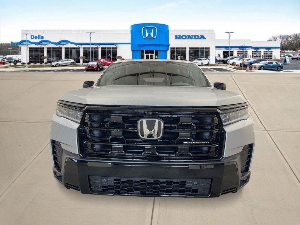 New 2026 Honda Pilot Black Edition image 8