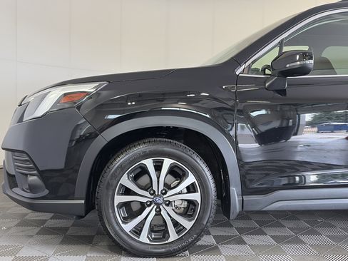 Certified 2024 Subaru Forester Limited image 10