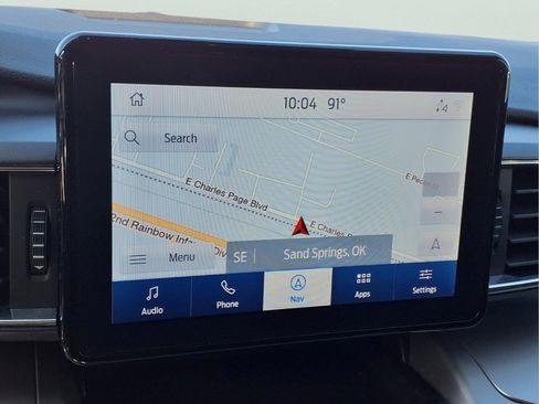 Used 2021 Ford Explorer XLT w/ Equipment Group 202A AWD/4WD image 10