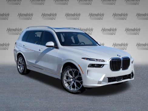 New 2026 BMW X7 xDrive40i image 2