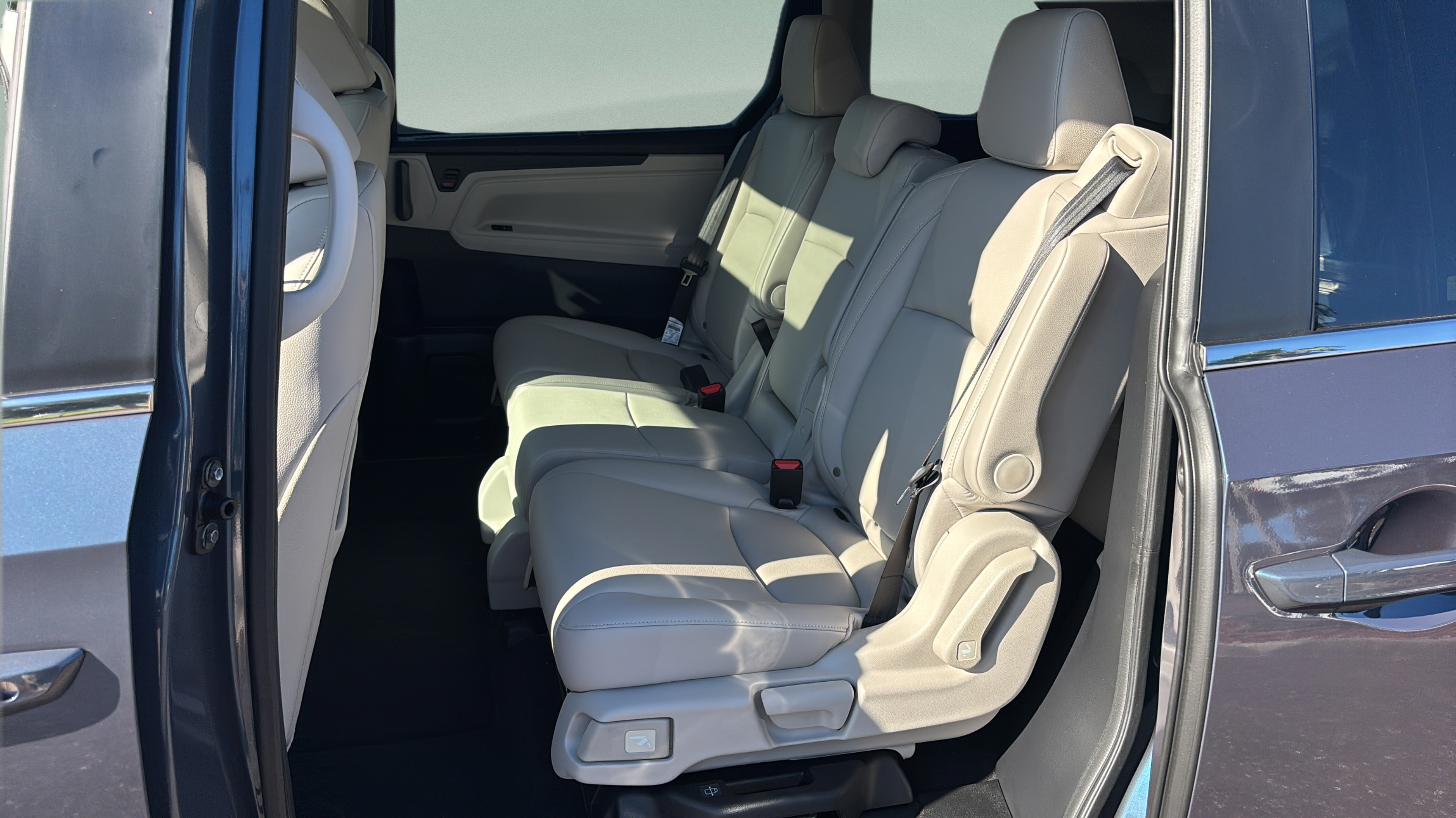 New 2027 Honda Odyssey EX-L image 11
