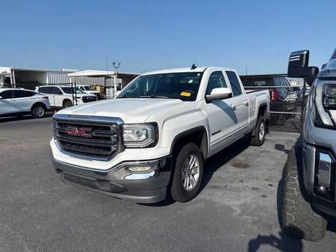 Used 2018 GMC Sierra 1500 SLE w/ SLE Value Package RWD image 1