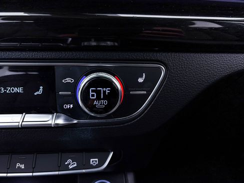 Used 2018 Audi Q5 Prestige w/ Prestige Package image 26