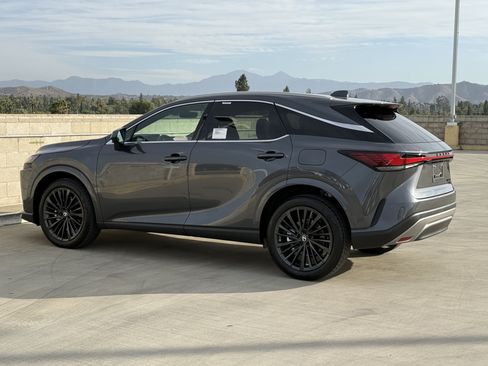 New 2026 Lexus RX 350 FWD image 9