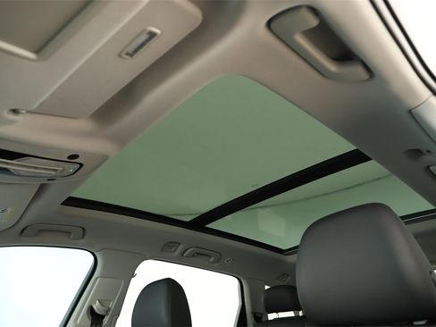 Used 2022 Audi Q7 3.0T Premium Plus image 26