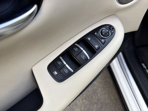 Certified 2022 INFINITI QX50 Essential image 10