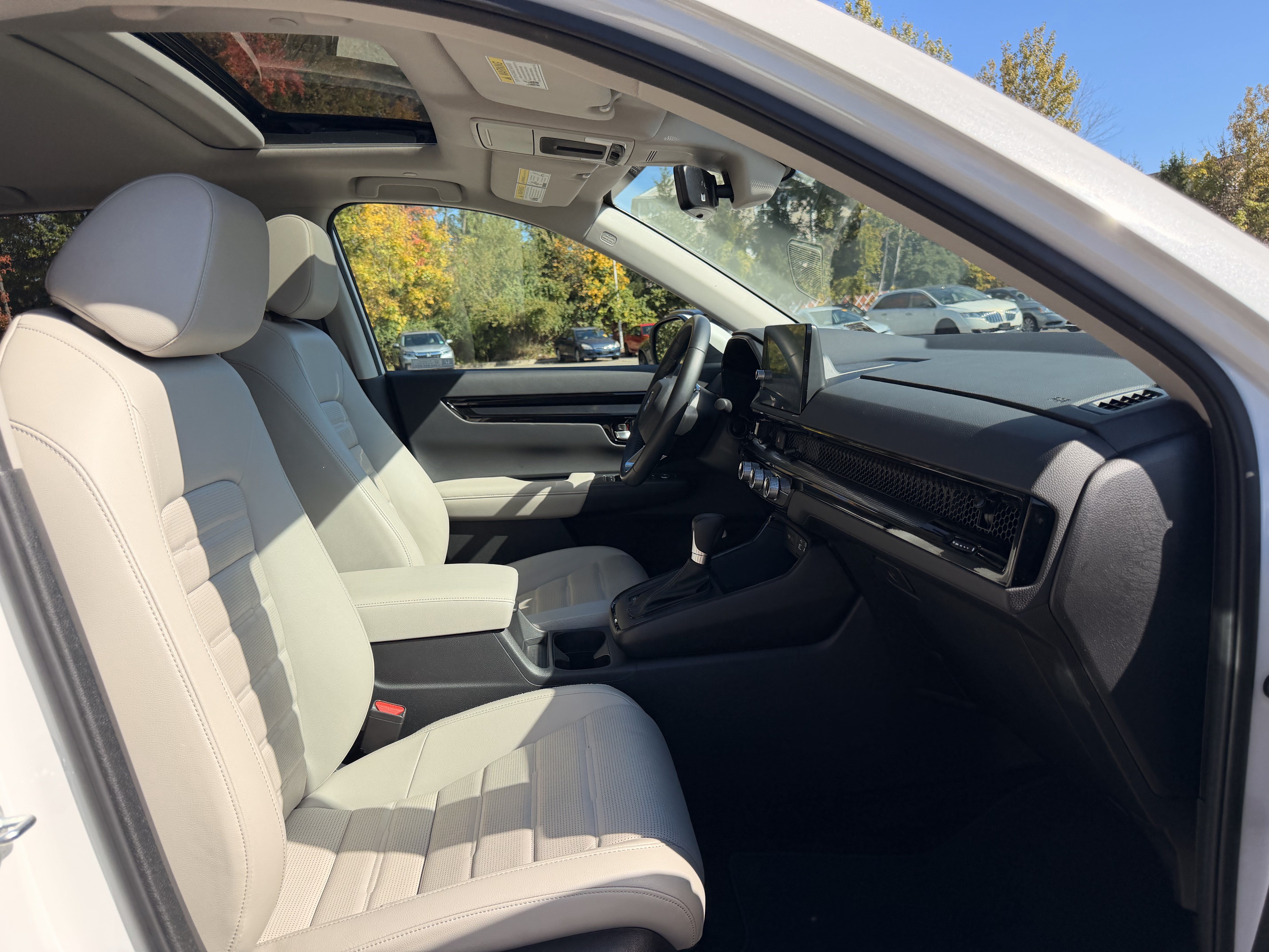 Used 2024 Honda CR-V EX-L image 15
