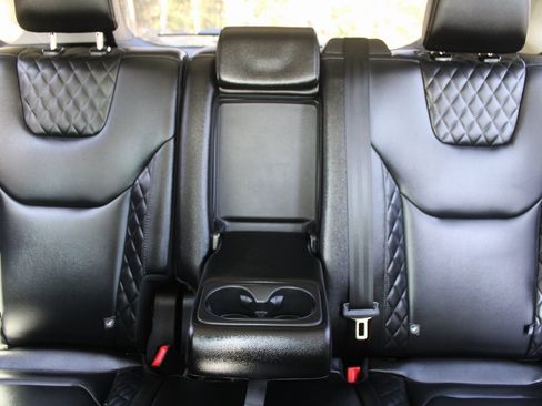 Used 2024 Ford Edge Titanium image 53