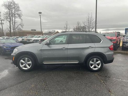 Used 2012 BMW X5 xDrive50i image 8