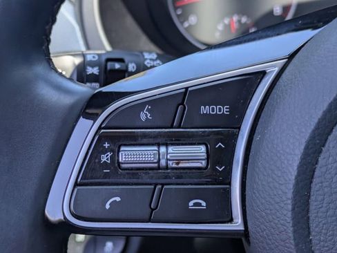 Used 2021 Kia Seltos S FWD image 21