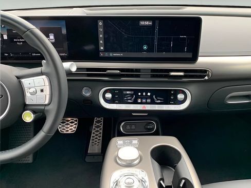 Used 2023 Genesis GV60 Performance AWD/4WD image 16