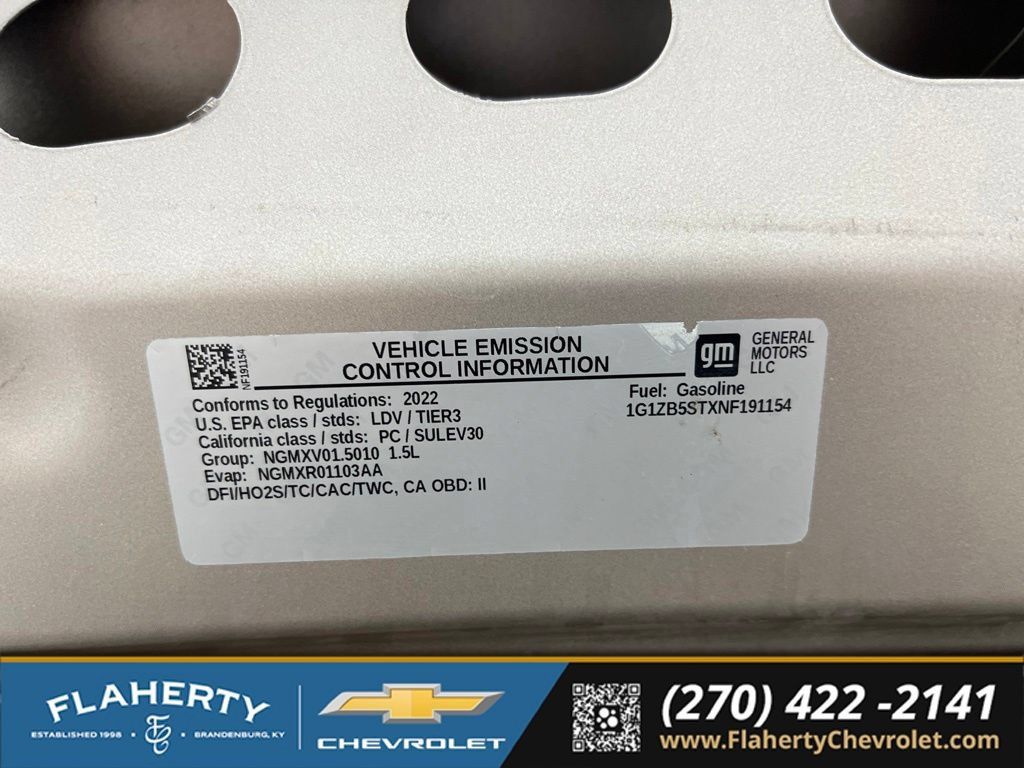 Used 2022 Chevrolet Malibu LS FWD image 17