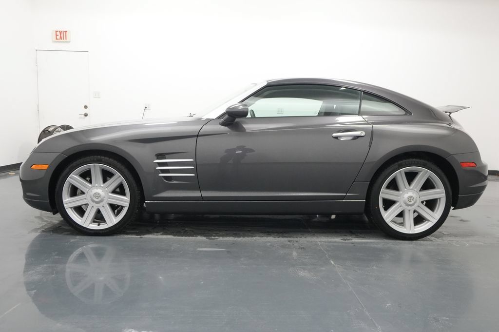 Used 2004 Chrysler Crossfire Coupe RWD image 4
