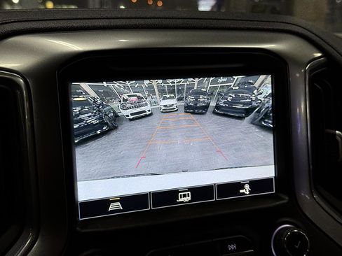 Used 2021 Chevrolet Silverado 1500 LTZ w/ Z71 Off-Road Package image 58