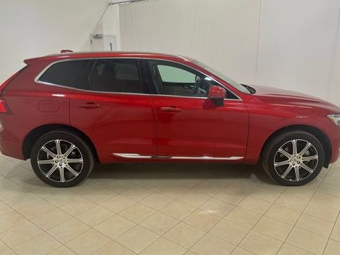 Used 2018 Volvo XC60 T8 Inscription image 6