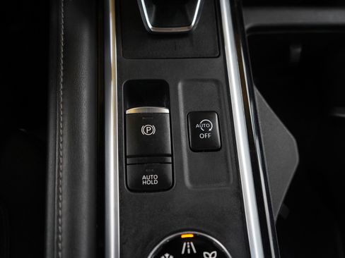 Used 2022 Nissan Pathfinder SL w/ SL Premium Package AWD/4WD image 25