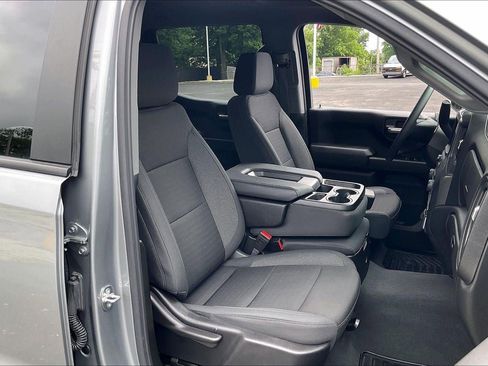 Used 2024 Chevrolet Silverado 1500 Custom AWD/4WD image 7