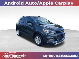 Used 2021 Chevrolet Trax LT w/ Driver Confidence Package image 1