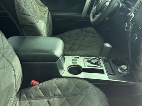 Used 2023 Toyota 4Runner SR5 AWD/4WD image 10