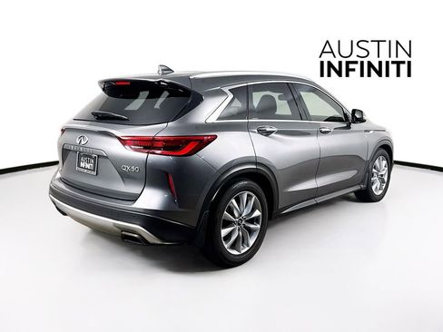 Certified 2020 INFINITI QX50 Luxe w/ Navigation Package image 9