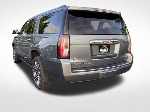 Used 2018 GMC Yukon XL Denali w/ Denali Ultimate Package AWD/4WD image 7