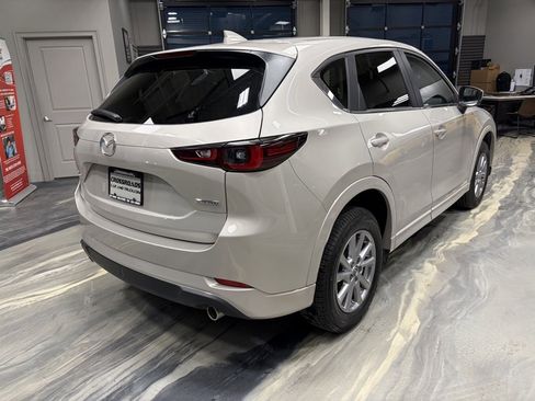 Used 2025 MAZDA CX-5 AWD 2.5 S w/ Preferred Package image 31