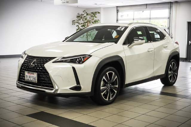 Used 2024 Lexus UX 250h FWD image 3