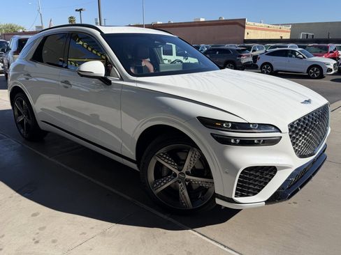 Used 2025 Genesis GV70 2.5T w/ Sport Prestige Package image 6