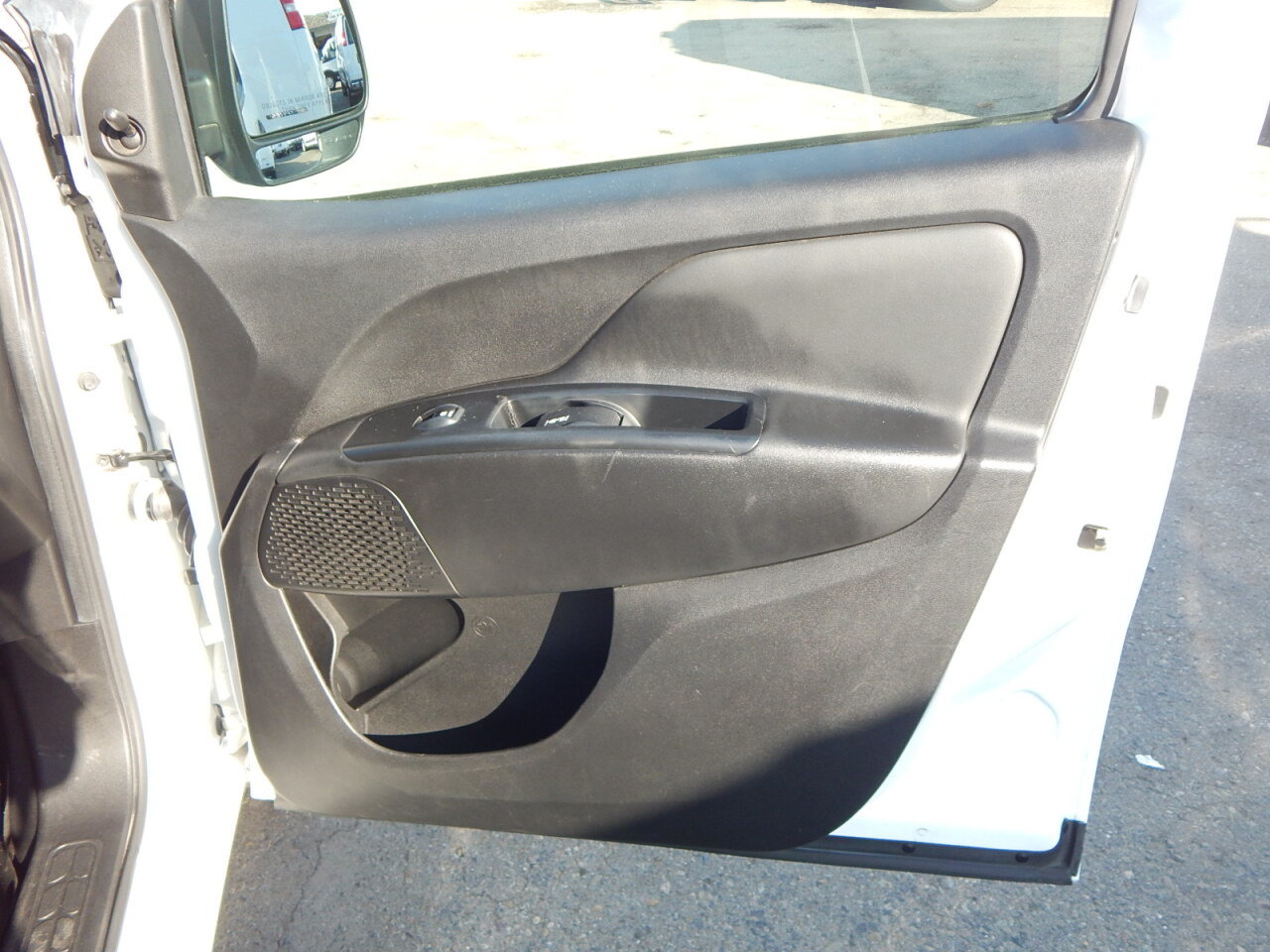 Used 2020 RAM ProMaster City Tradesman FWD image 20