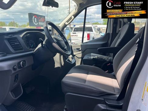 Used 2024 Ford Transit 350 XLT image 13