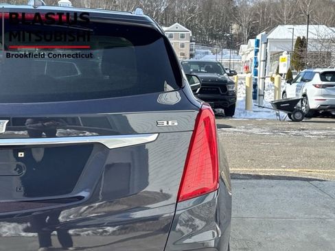 Used 2019 Cadillac XT5 Luxury image 37