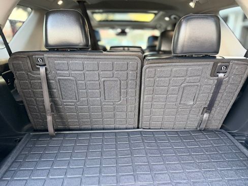 Used 2025 Honda Pilot Touring image 42