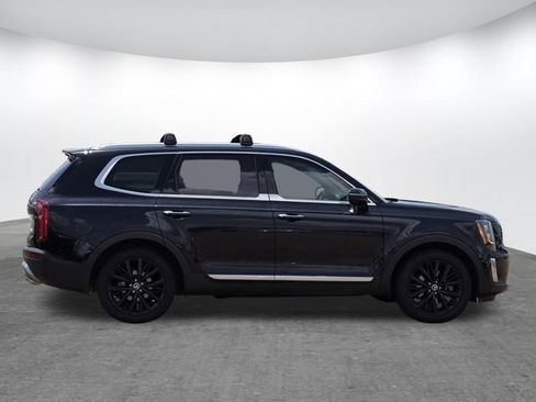 Used 2021 Kia Telluride SX w/ SX Prestige Package AWD/4WD image 3