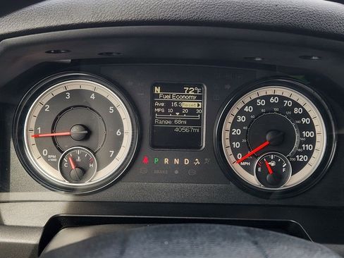 Used 2024 RAM 1500 Classic SLT image 17