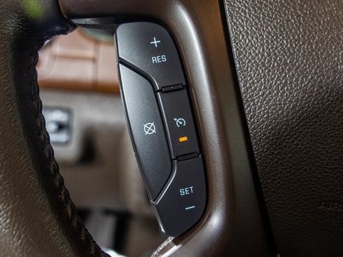 Used 2013 Buick Enclave Premium w/ Trailering Provision Package AWD/4WD image 37