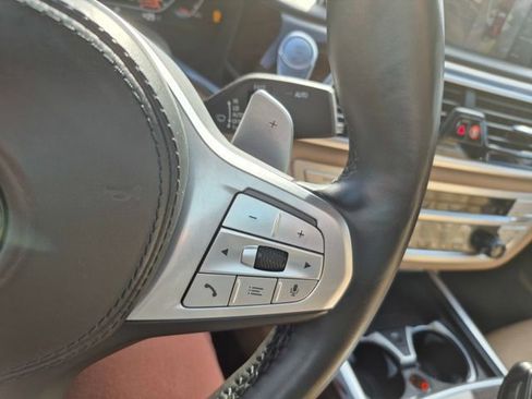 Used 2022 BMW 750i xDrive w/ Executive Package image 27