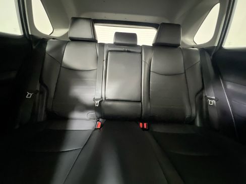 Used 2024 Toyota RAV4 XLE Premium AWD/4WD image 33