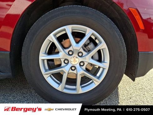 Certified 2023 Chevrolet Equinox LT AWD/4WD image 10