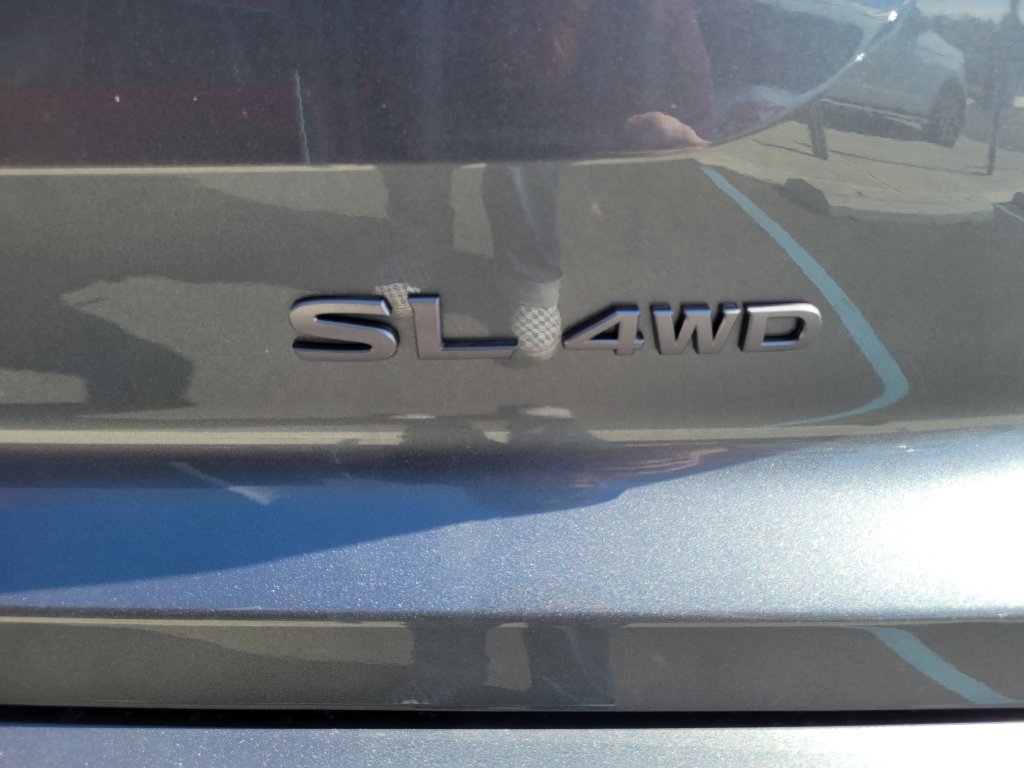 New 2026 Nissan Pathfinder SL AWD/4WD image 5