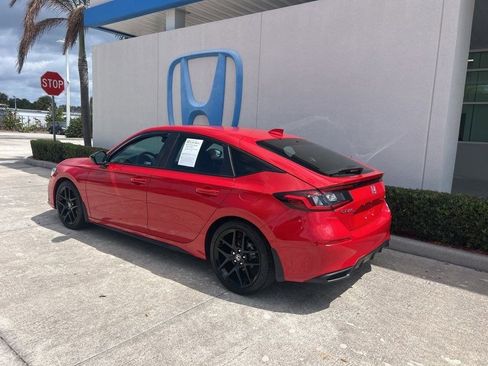 Used 2023 Honda Civic Sport image 6