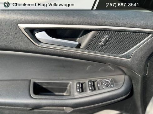 Used 2024 Ford Edge SEL image 14