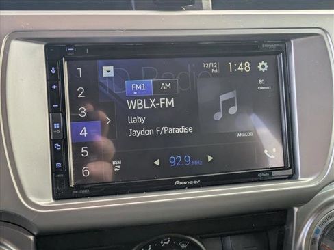 Used 2016 Toyota 4Runner SR5 image 12