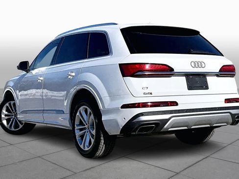 Used 2025 Audi Q7 3.0T Premium Plus AWD/4WD image 12